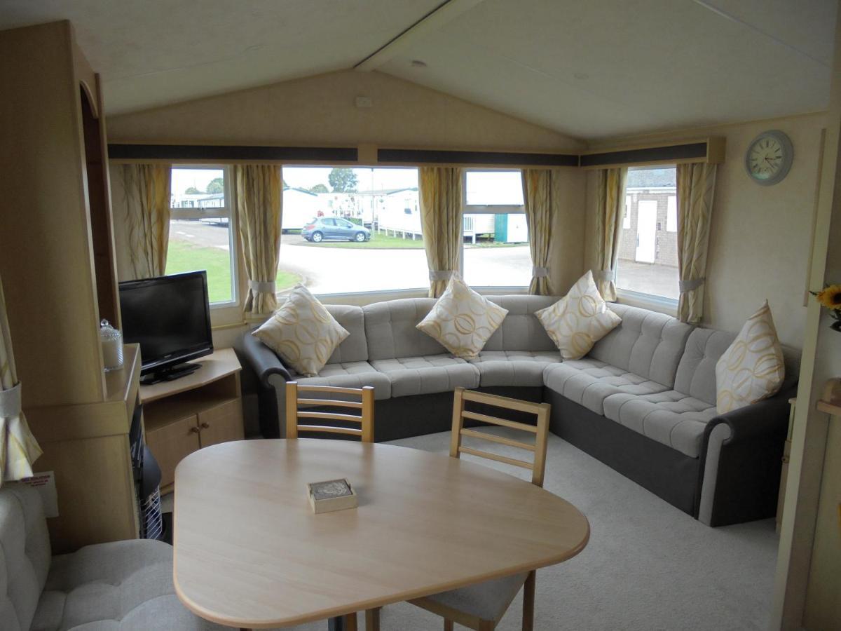 Coral Beach : The Richmond:- 6 Berth, Blow Heated Ingoldmells Exterior photo